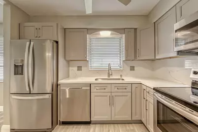 400 S Luna Court #3, Hollywood, FL 33021 - Photo 5