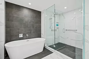 435 Bayshore Dr, Fort Lauderdale, FL 33304 - Photo 15