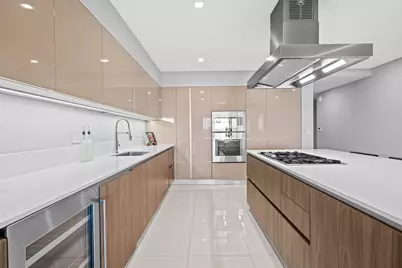 435 Bayshore Drive #302, Fort Lauderdale, FL 33304 - Photo 9