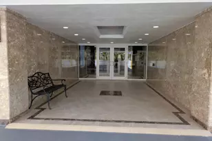 1370 S Ocean Blvd S, Pompano Beach, FL 33062 - Photo 5