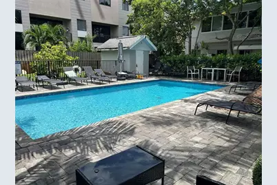 832 NE 17th Avenue, Fort Lauderdale, FL 33304 - Photo 13