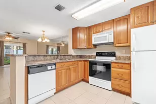 2519 NE 15th St, Pompano Beach, FL 33062 - Photo 5