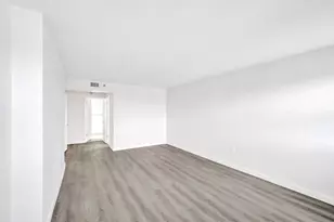 1201 S Ocean Dr, Hollywood, FL 33019 - Photo 43