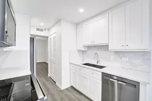 1201 S Ocean Dr, Hollywood, FL 33019 - Photo 27