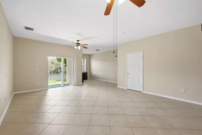 9056 Plymouth Place, Tamarac, FL 33321 - Photo 5