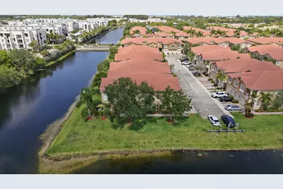 9056 Plymouth Place, Tamarac, FL 33321 - Photo 35