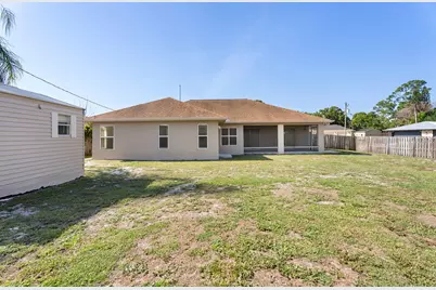 1391 SW Bellevue Avenue, Port Saint Lucie, FL 34953 - Photo 17