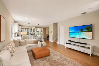 8102 Pelican Harbour Drive, Lake Worth, FL 33467 - Photo 5