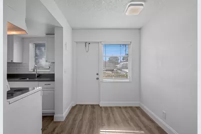 1801 NE 56th Street #7, Fort Lauderdale, FL 33308 - Photo 5