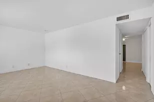 5646 Blueberry Ct, Lauderhill, FL 33313 - Photo 3