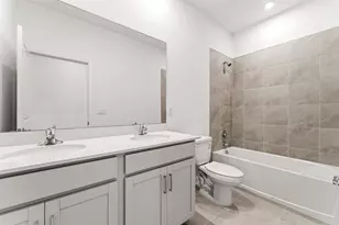 10881 SW Orana Dr, Port Saint Lucie, FL 34987 - Photo 9
