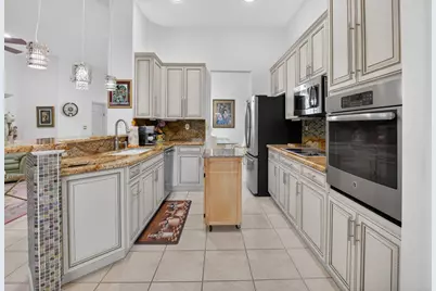 7032 Demedici Circle, Delray Beach, FL 33446 - Photo 23