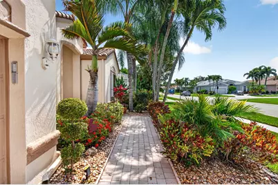 9725 Asti Lane, Lake Worth, FL 33467 - Photo 7
