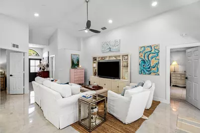 13618 Breton Lane, Delray Beach, FL 33446 - Photo 9