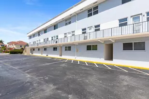 505 NE 20th Ave, Deerfield Beach, FL 33441 - Photo 3