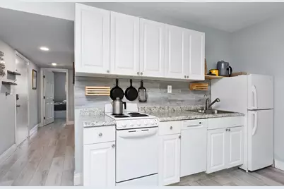505 NE 20th Avenue #112, Deerfield Beach, FL 33441 - Photo 13