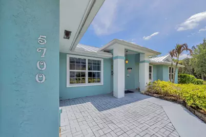 5700 Oleander Avenue, Fort Pierce, FL 34982 - Photo 7