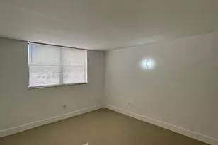 8002 SW 149th Ave, Miami, FL 33193 - Photo 9
