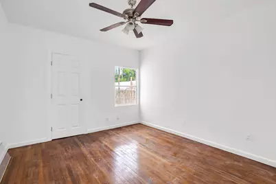 1048 Van Deventer Street, West Palm Beach, FL 33405 - Photo 7