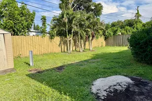 764 Gardenia Dr, Royal Palm Beach, FL 33411 - Photo 21