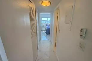 300 Oregon St, Hollywood, FL 33019 - Photo 9