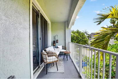 3271 Laurel Ridge Circle, Riviera Beach, FL 33404 - Photo 23