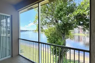 7842 Exeter Blvd E, Tamarac, FL 33321 - Photo 3