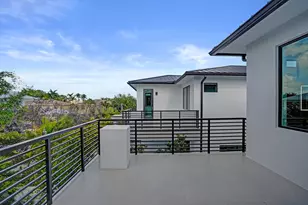 235 NE 11th St, Delray Beach, FL 33444 - Photo 57