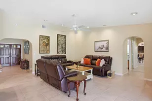 1042 NW 110th Ln, Coral Springs, FL 33071 - Photo 7