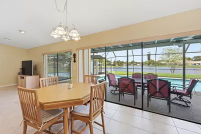 1042 NW 110th Lane, Coral Springs, FL 33071 - Photo 23
