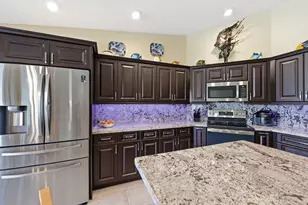 1042 NW 110th Ln, Coral Springs, FL 33071 - Photo 15