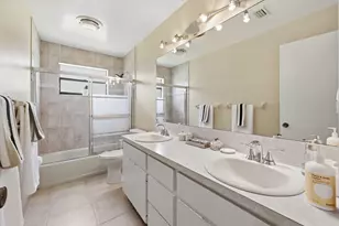 1042 NW 110th Ln, Coral Springs, FL 33071 - Photo 37