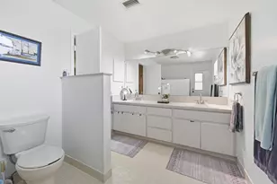 1042 NW 110th Ln, Coral Springs, FL 33071 - Photo 27