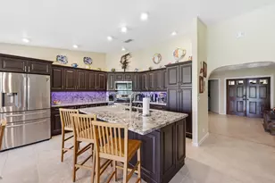 1042 NW 110th Ln, Coral Springs, FL 33071 - Photo 3