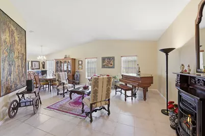 1042 NW 110th Lane, Coral Springs, FL 33071 - Photo 13