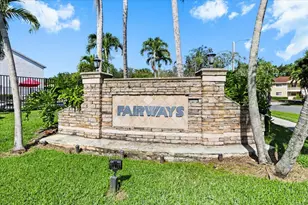 115 Fairway Ln, Royal Palm Beach, FL 33411 - Photo 43