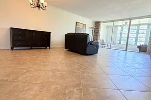 2601 S Course Dr, Pompano Beach, FL 33069 - Photo 5