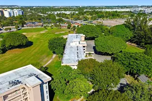 2601 S Course Dr, Pompano Beach, FL 33069 - Photo 11