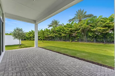9337 Sunflower Meadow Road, Boca Raton, FL 33434 - Photo 31