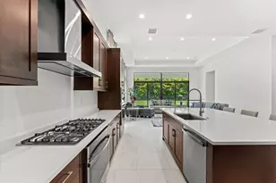 9337 Sunflower Mdw Rd, Boca Raton, FL 33434 - Photo 7