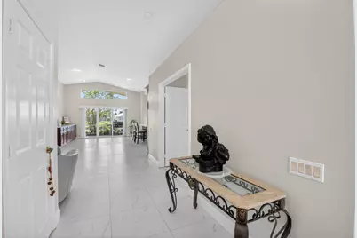 6738 Sun River Road, Boynton Beach, FL 33437 - Photo 5
