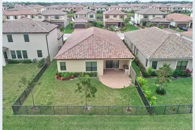 8835 Sandy Creek Way, Lake Worth, FL 33467 - Photo 31