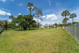 13796 Doubletree Trail, Wellington, FL 33414 - Photo 11