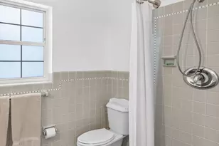 581 SE 11th St, Pompano Beach, FL 33060 - Photo 49
