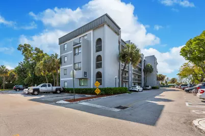1700 N Congress #302, West Palm Beach, FL 33401 - Photo 1