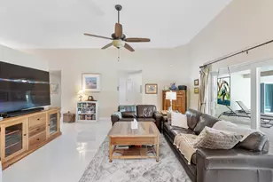 9730 NW 51st St, Coral Springs, FL 33076 - Photo 11