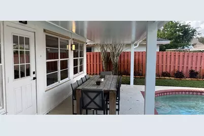 1860 Primrose Lane, Wellington, FL 33414 - Photo 17