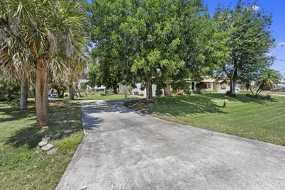 229 NE Sagamore Terrace, Port Saint Lucie, FL 34983 - Photo 35