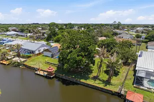 229 NE Sagamore Terrace, Port Saint Lucie, FL 34983 - Photo 43