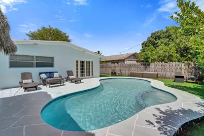 1208 NE 7th Street, Pompano Beach, FL 33060 - Photo 17